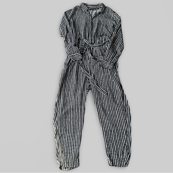 Marimekko x Uniqlo Black and White Jumpsuit - Picture 3 of 15